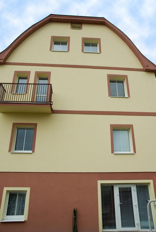 Pension Villa Maria Karlovy Vary Luaran gambar